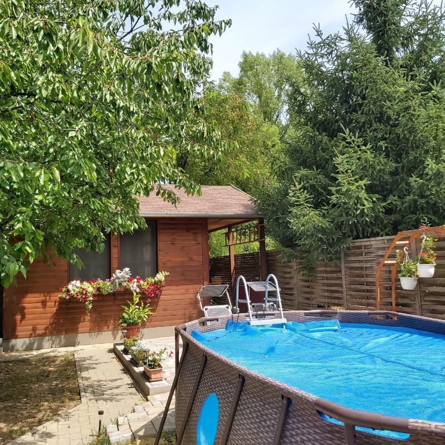Melinda Nyaralohaz Apartment Balatonkenese Exterior photo
