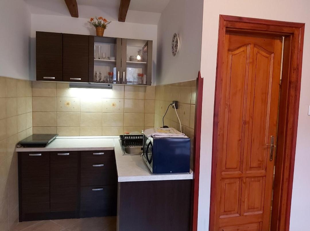 Melinda Nyaralohaz Apartment Balatonkenese Exterior photo