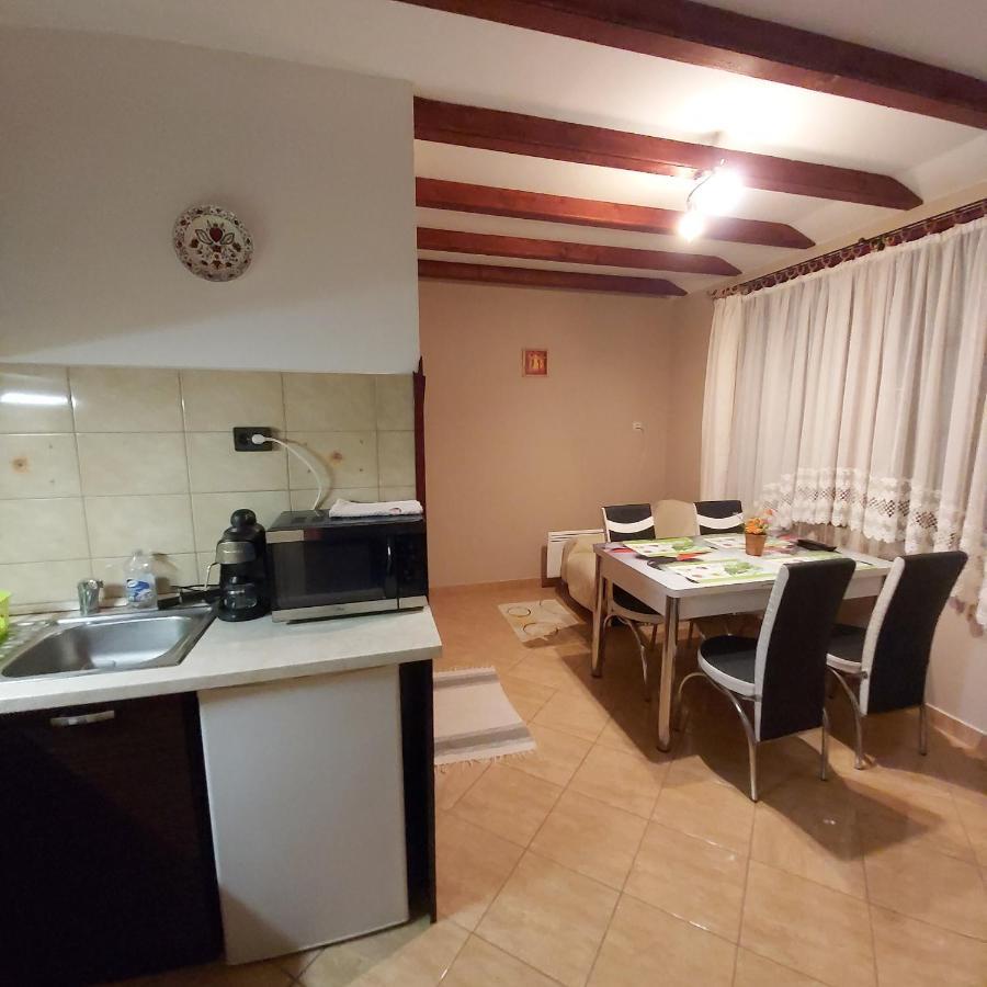 Melinda Nyaralohaz Apartment Balatonkenese Exterior photo